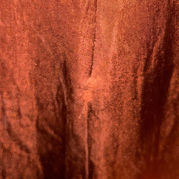 Vince Sleeveless Satin Cinnamon Red Knee Length Crewneck Shift Dress NEW FLAWED - Picture 9 of 11